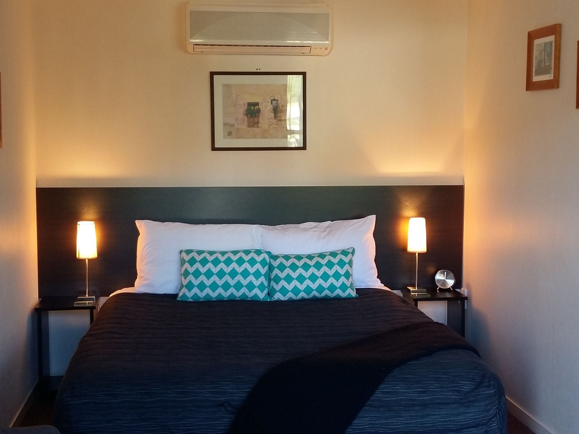 Фото Central Gateway Motel