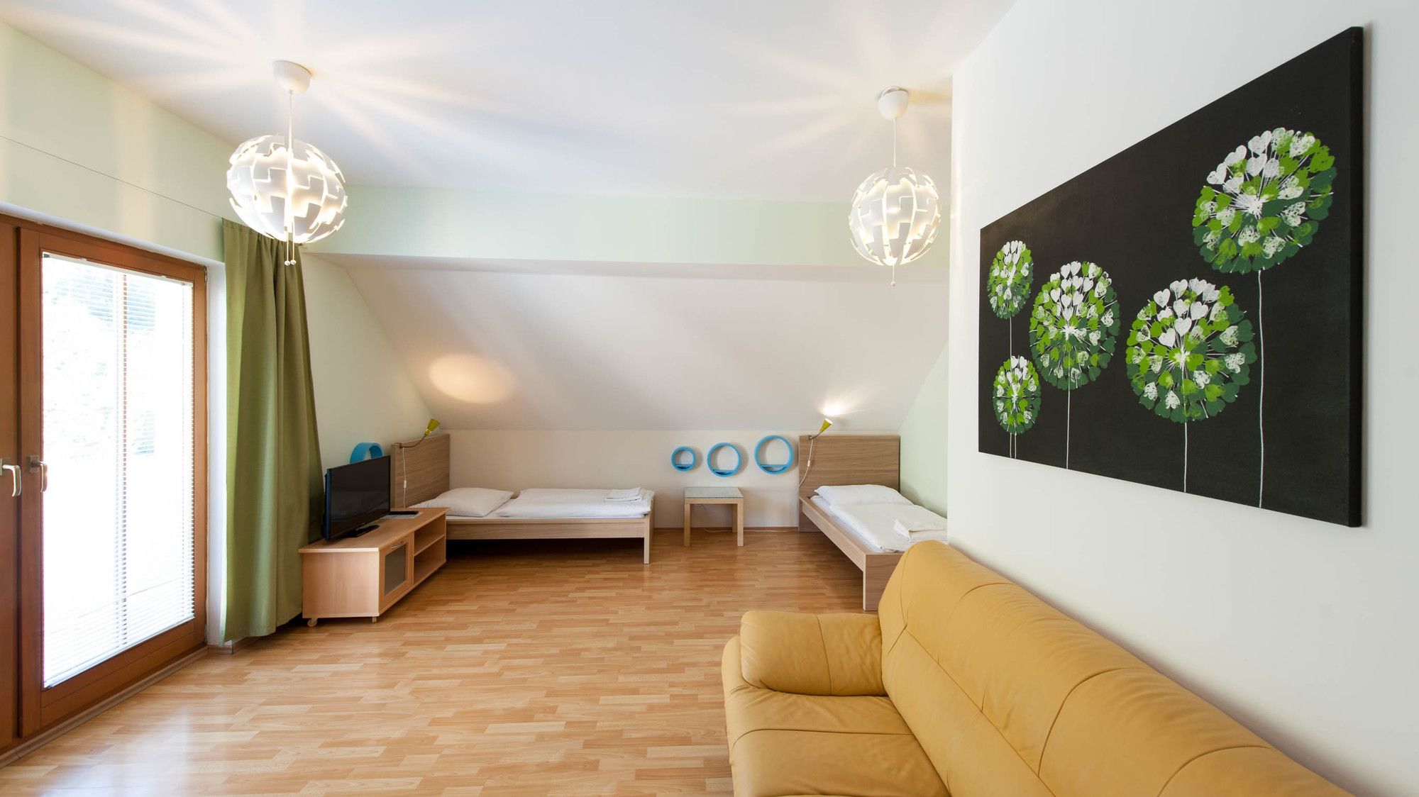 Фото Hotel Garni Pod Skalkou