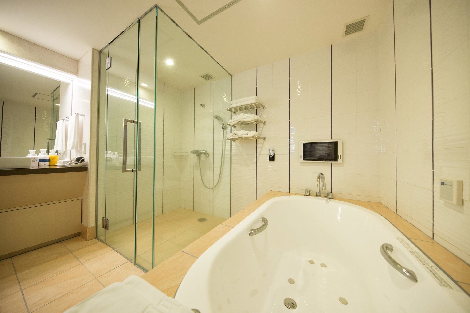 Фото Hotel Kokusai 21