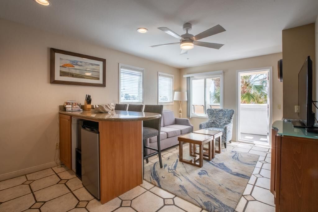 Фото San Clemente Cove