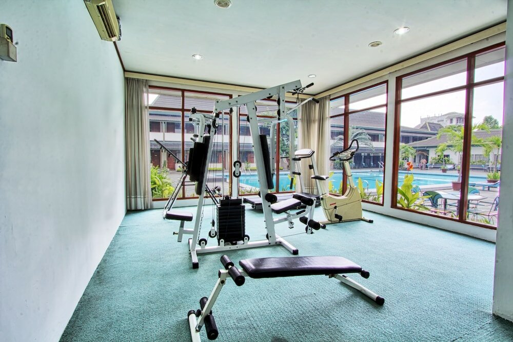 Фото Kusuma Sahid Prince Hotel