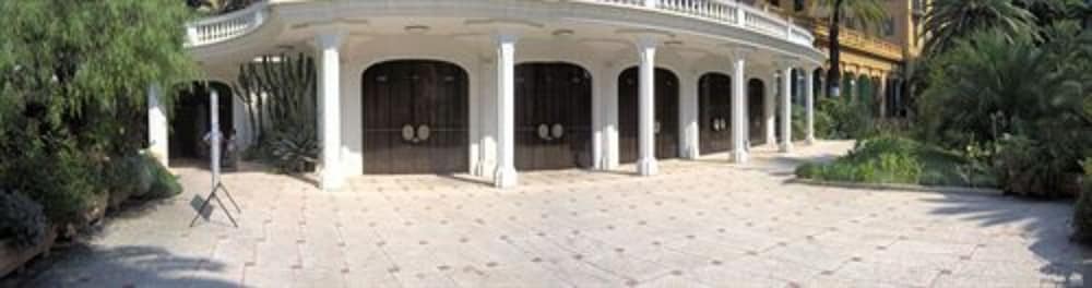 Фото Grand Hotel Londra