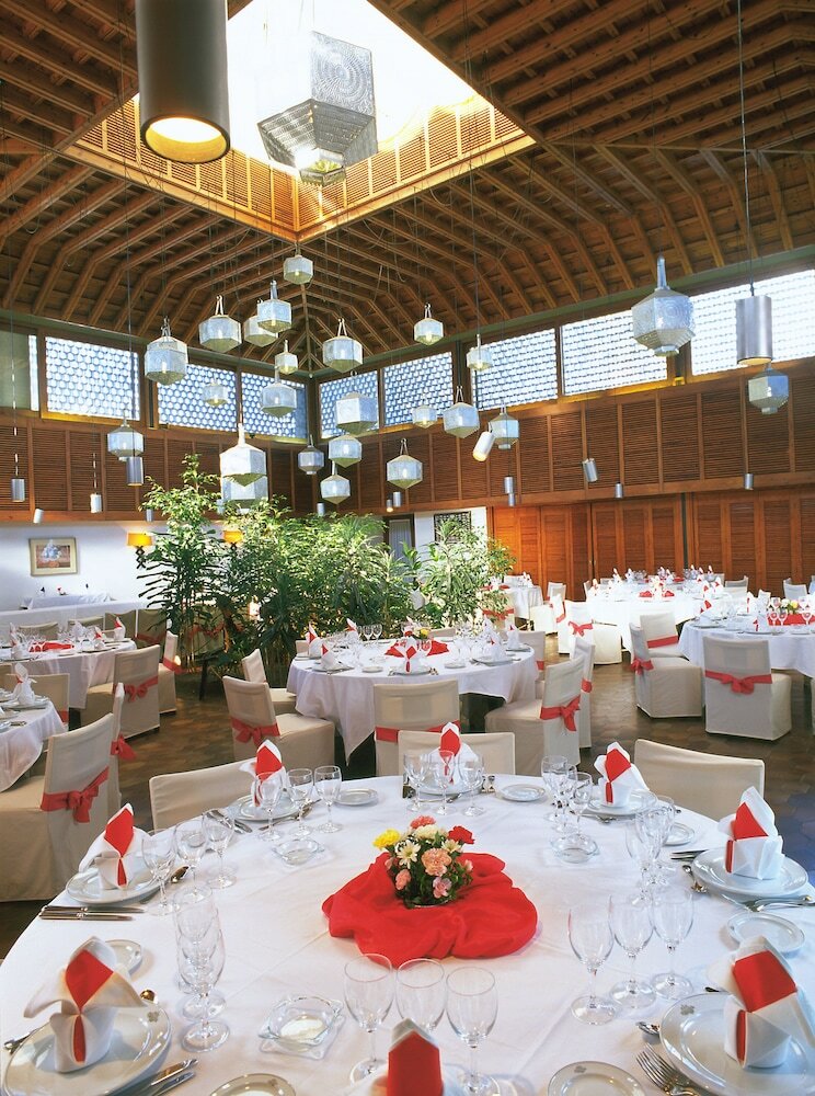 Фото Parador de Ceuta Hotel La Muralla