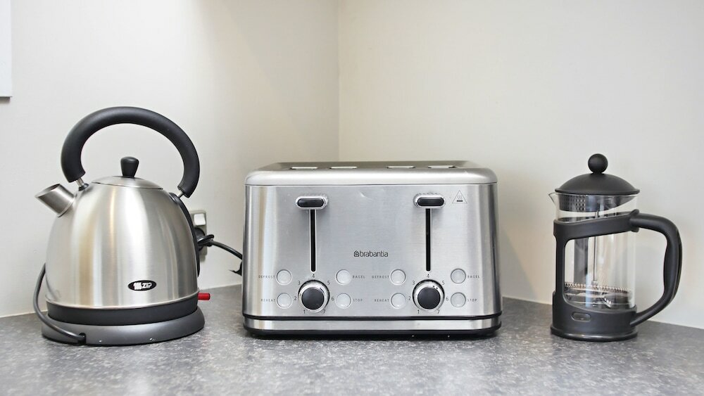 Фото Arthur's Court Motor Lodge