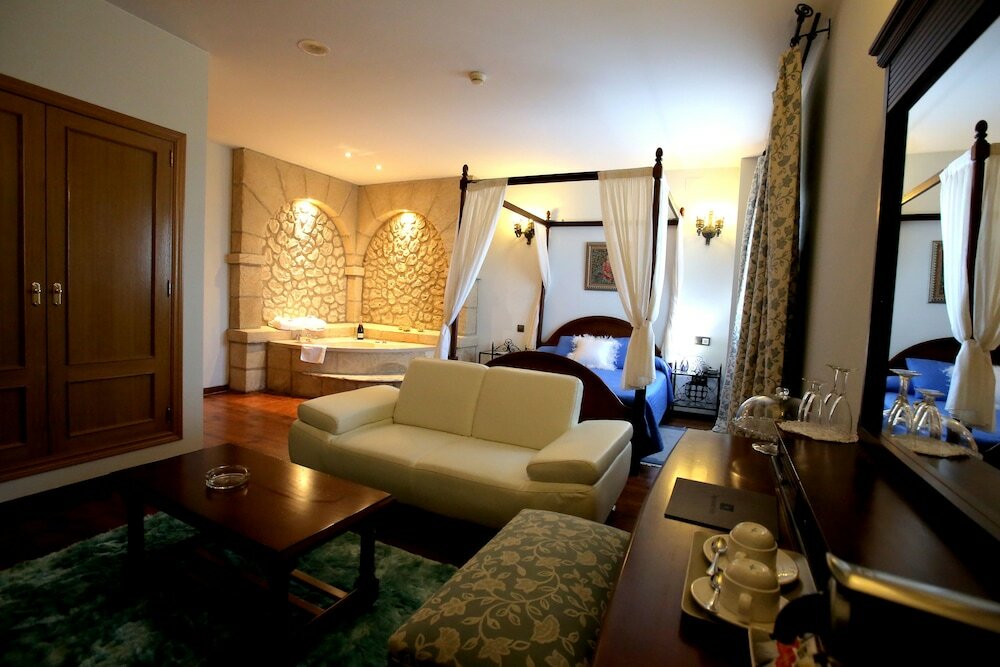 Фото Hotel Castillo Bonavia