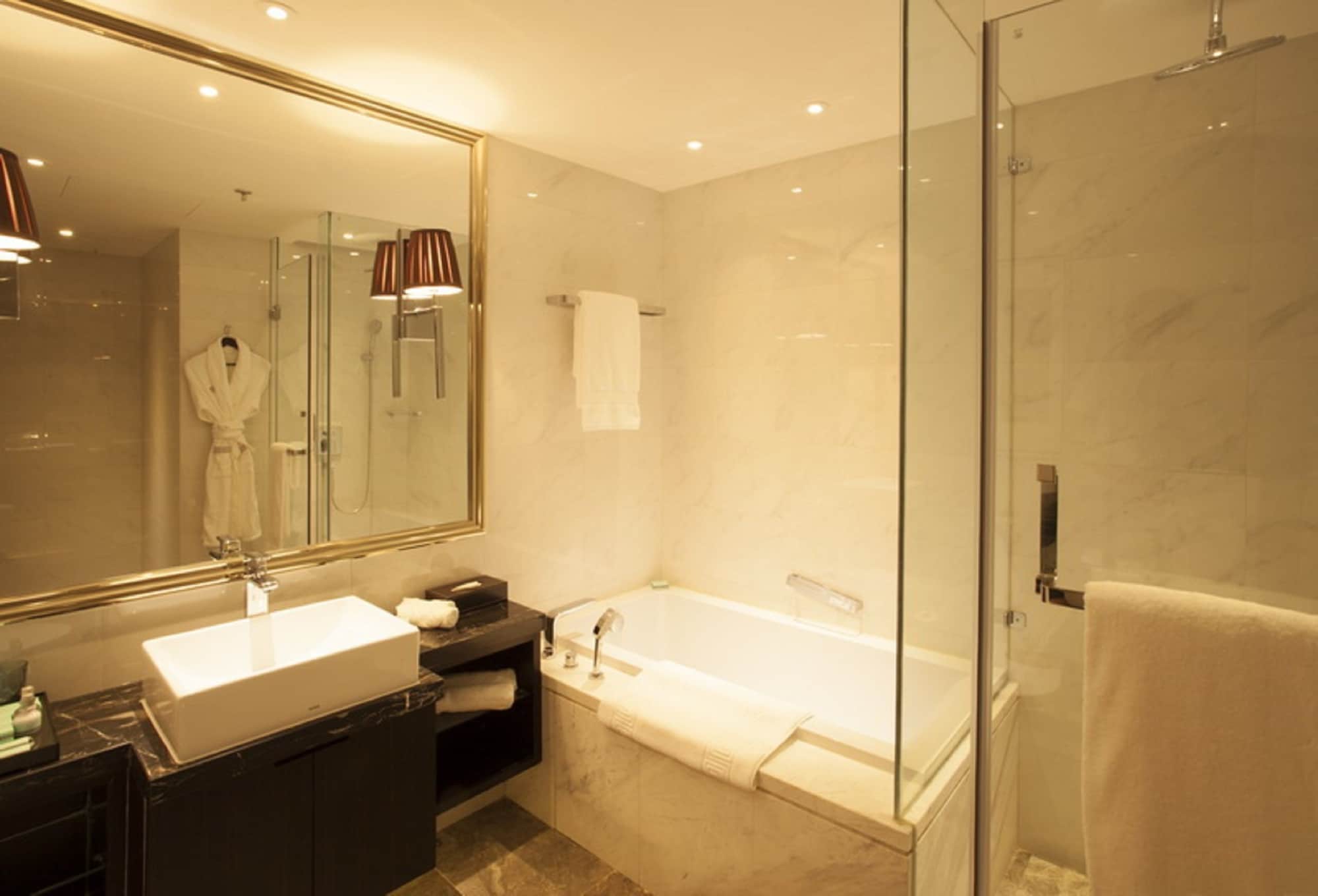 Фото Lee Garden Service Apartment Wangfujing