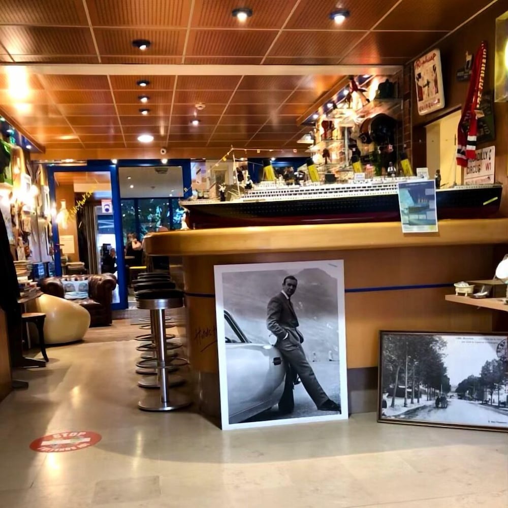 Фото Hotel Arcantis Le Voltaire