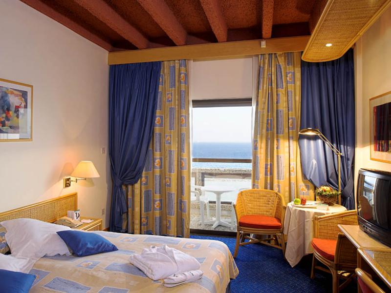 Фото Crowne Plaza