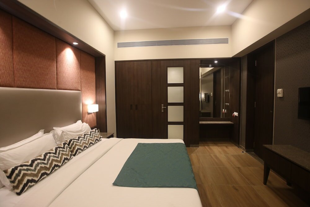 Фото Gcc Hotel and Club