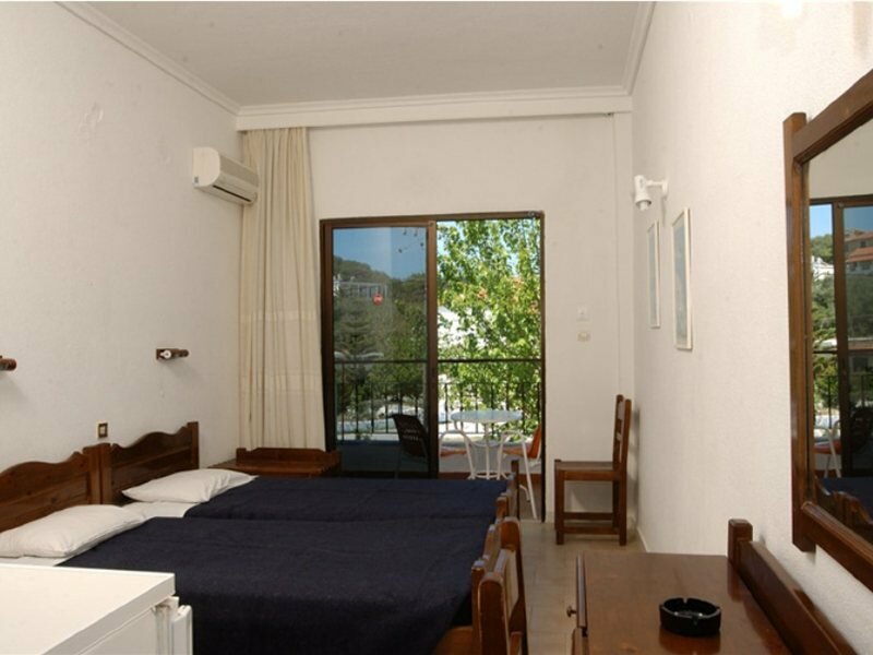 Фото Morfeas Hotel