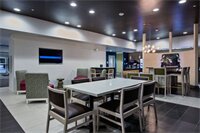 Фото Holiday Inn Express Hotel & Suites, Carlisle-Harrisburg Area, an Ihg Hotel