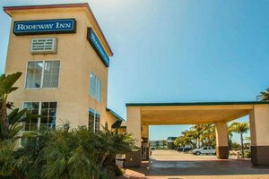 Гостиница Rodeway Inn Oceanside Marina в Оушенсайде