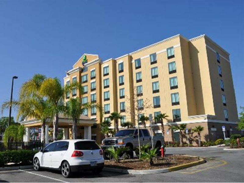 Фото Holiday Inn Express & Suites, International Drive, an Ihg Hotel