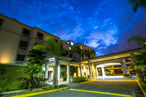 Гостиница Sleep Inn Hotel Paseo Las Damas