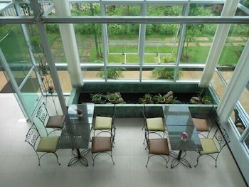 Фото A Little Villa