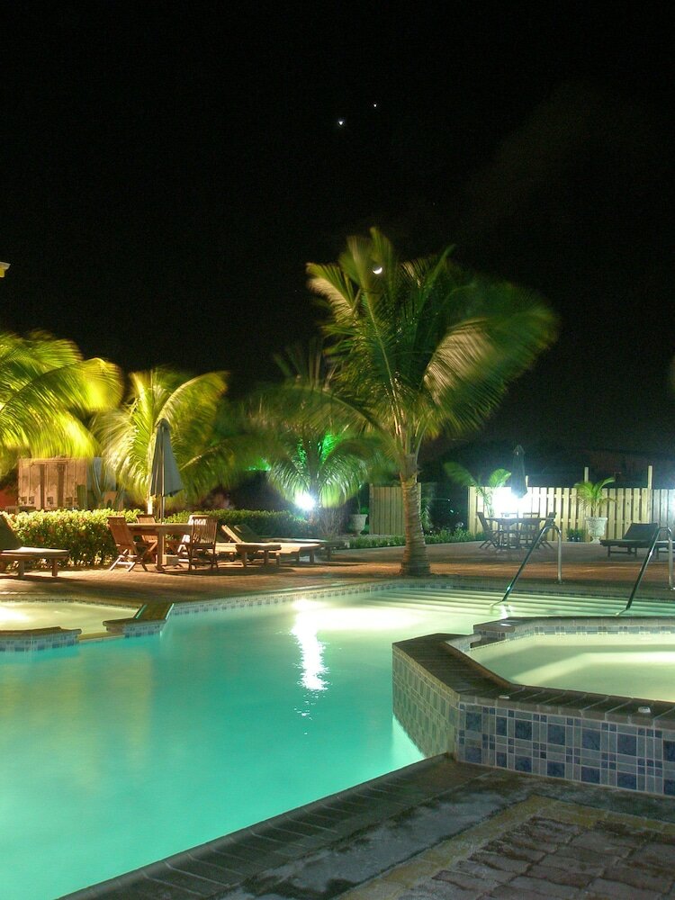 Фото Del Rey Apartments