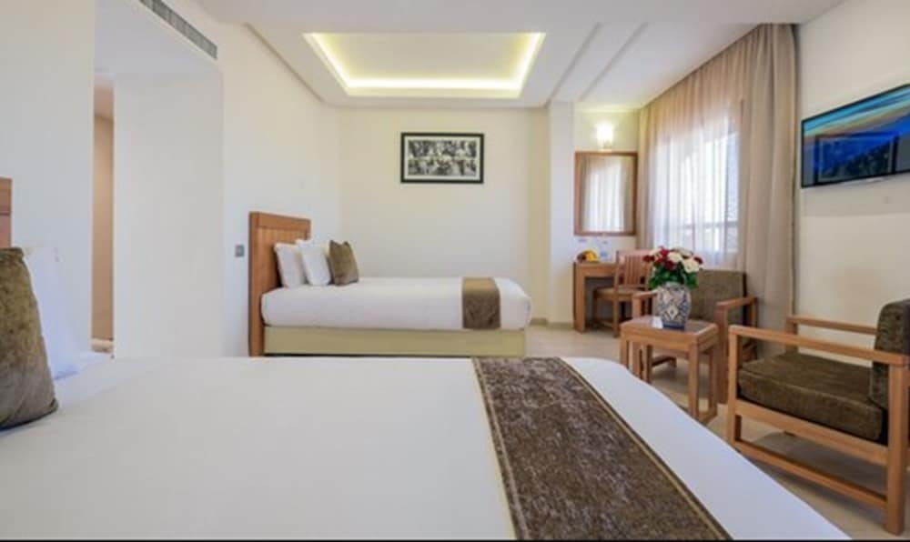 Фото Ayoub Hotel & SPA