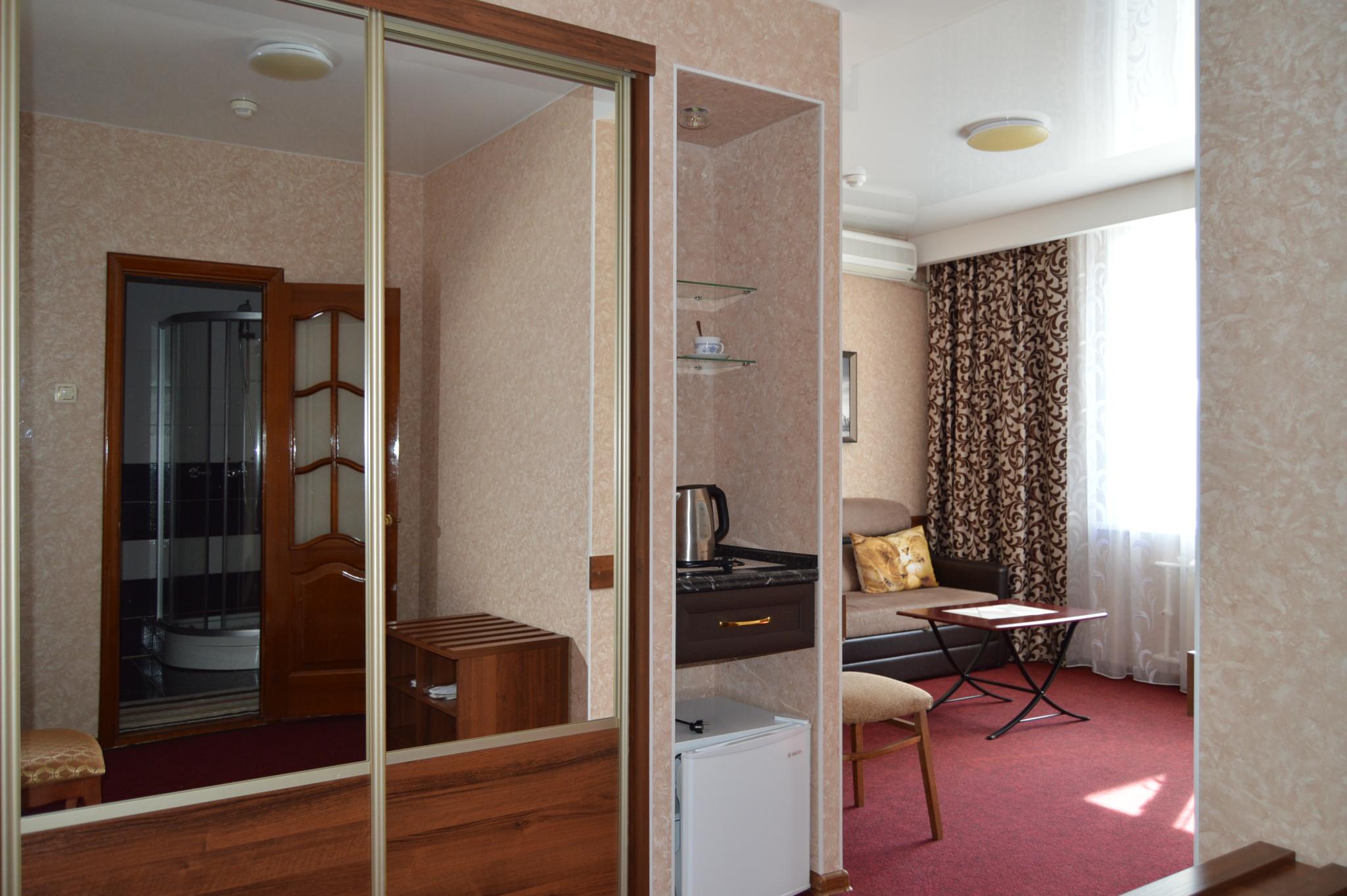 Фото Восток 2000