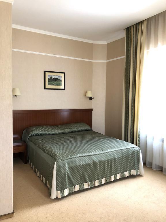 Фото Премьер