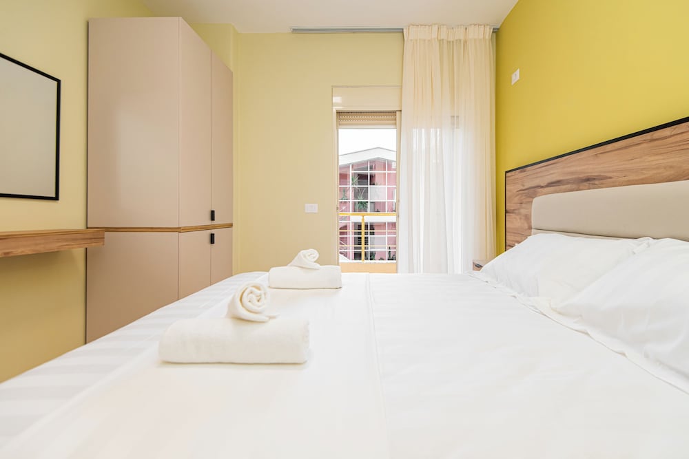 Фото ApartHotel Eda