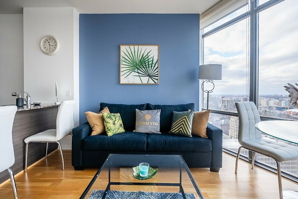 Фото Апарт-отель Globalstay Burano Condos in Downtown Toronto
