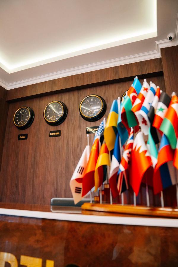 Фото The Clocktower Hotel