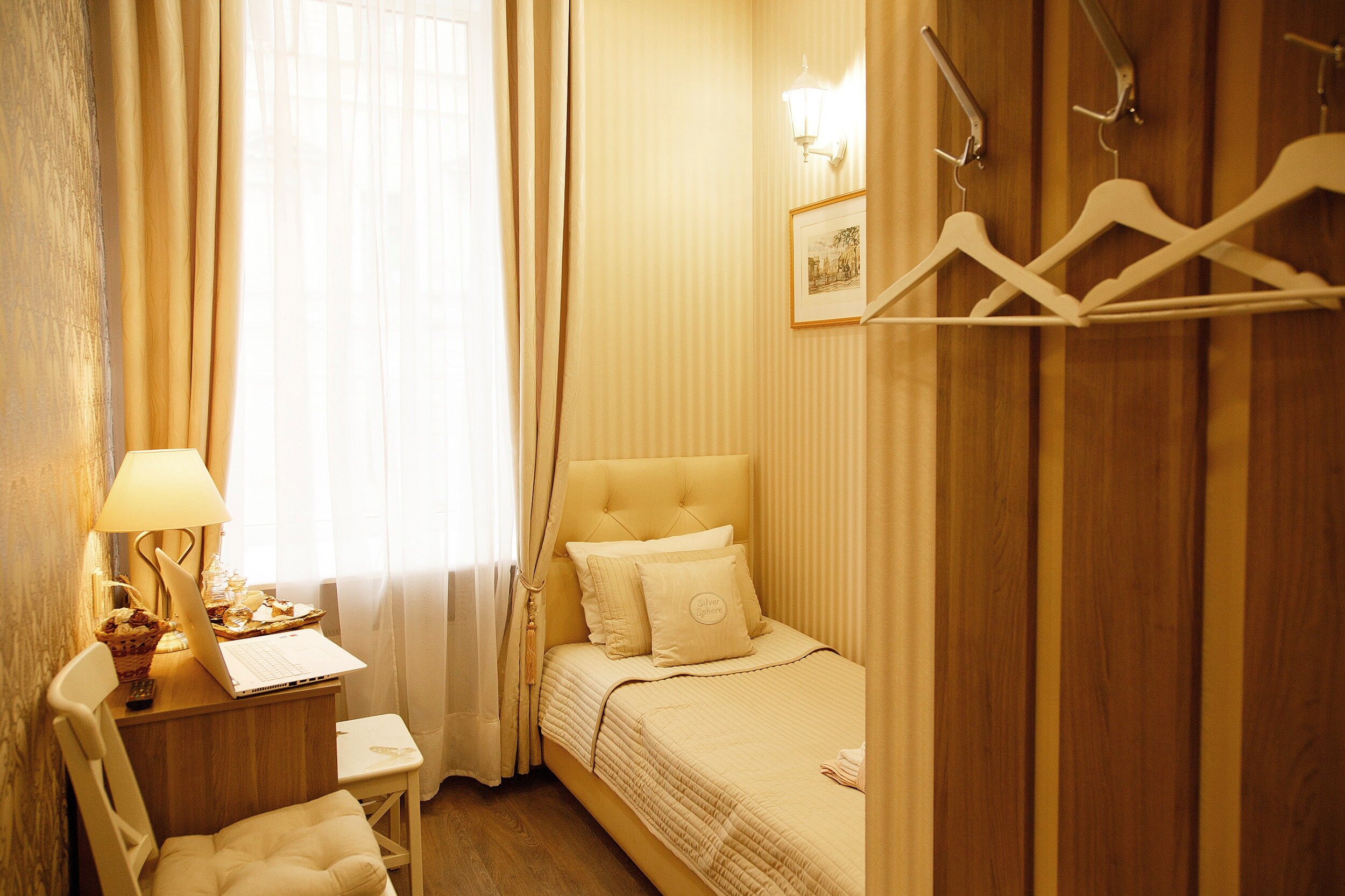 Фото Серебряный Шар