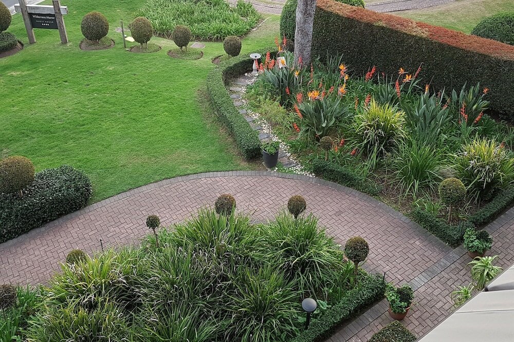 Фото Wilderness Manor