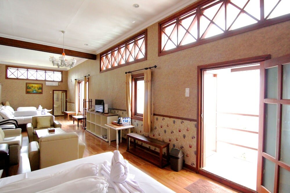 Фото Hotel Gradia 2