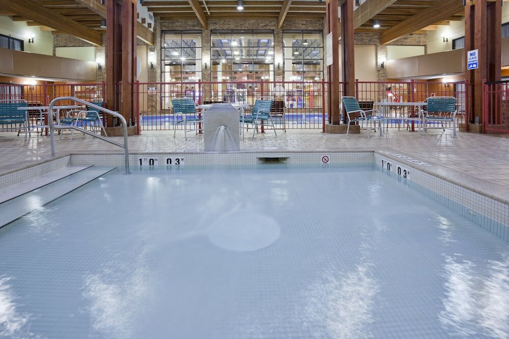 Фото Holiday Inn Hotel & Suites - St. Cloud, an Ihg Hotel