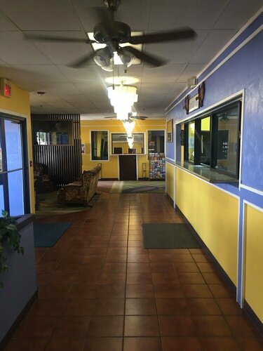 Гостиница Camelot Inn в Амарилло