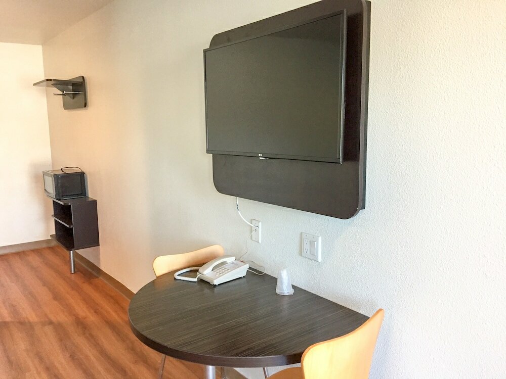 Фото Motel 6 San Bernardino, Ca - Downtown