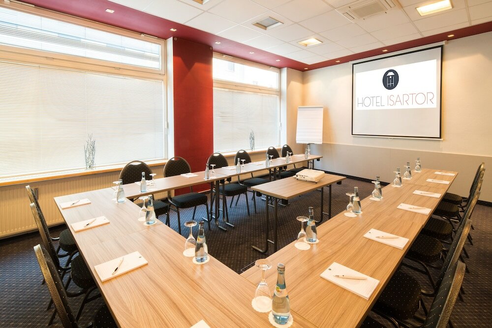 Фото Hotel Isartor