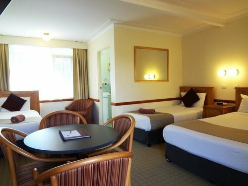 Гостиница Three Explorers Motel в Катумбе