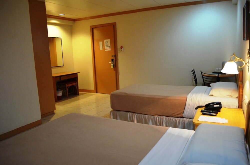 Фото Elegant Circle Inn