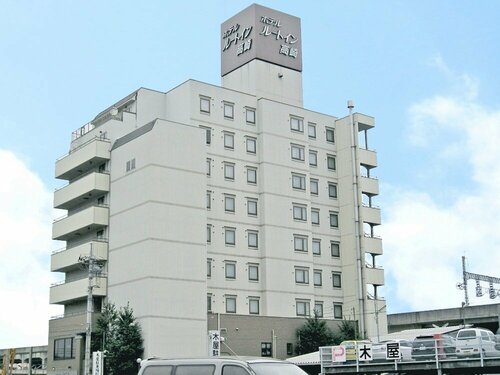 Гостиница Hotel Route Inn Takasakieki Nishiguchi