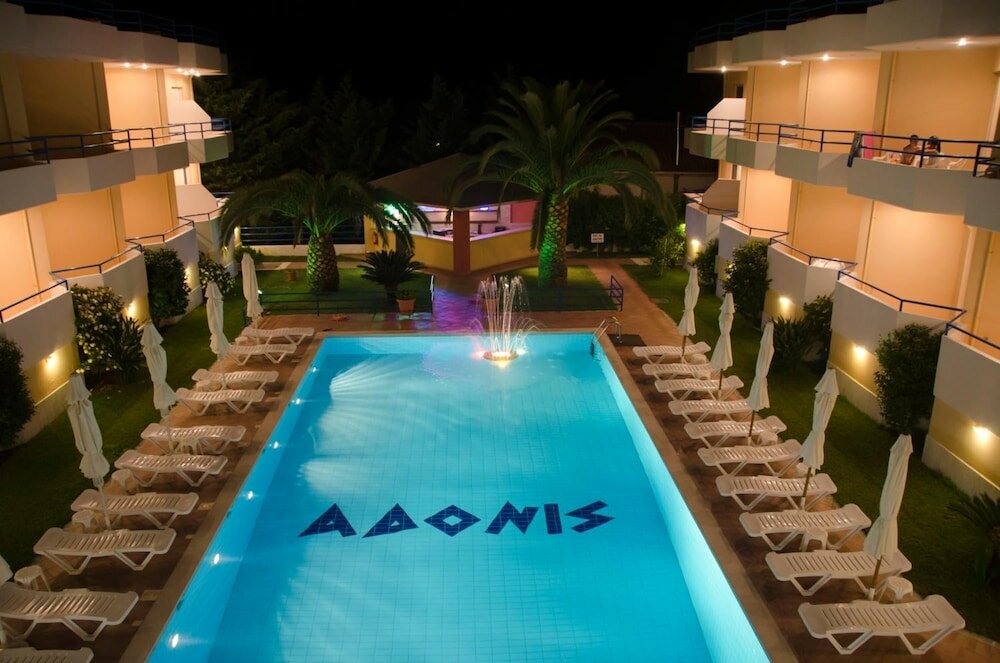 Фото Adonis Hotel