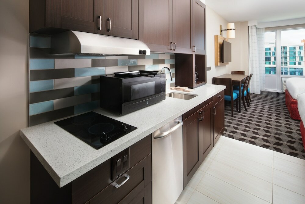 Фото TownePlace Suites by Marriott San Diego Downtown