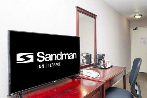 Гостиница Sandman Hotel Terrace в Террасе