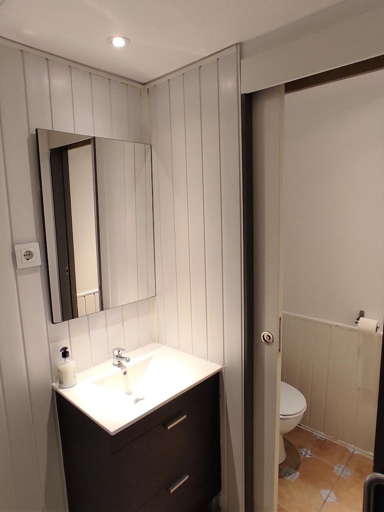 Фото Ant Hostel Barcelona