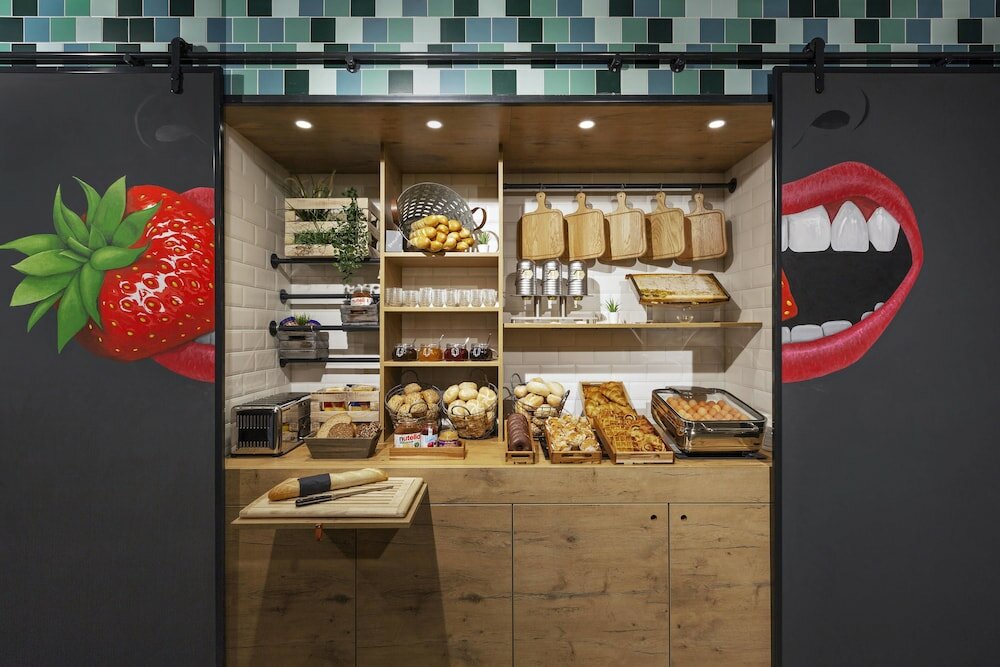 Фото Moxy Duesseldorf South