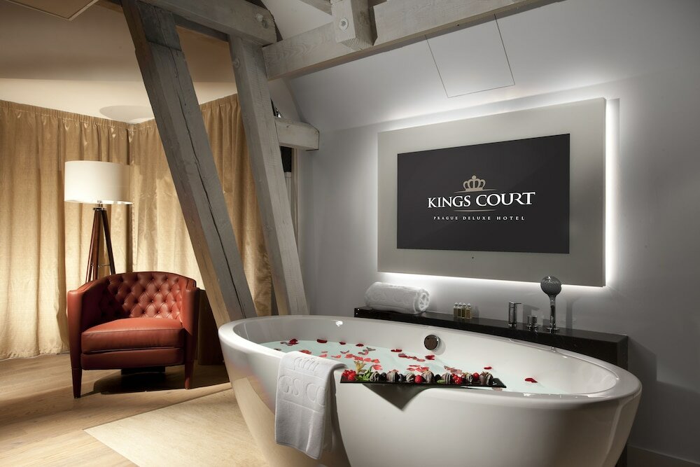 Фото Kings Court