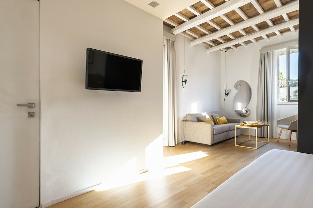 Фото Coronari Palace