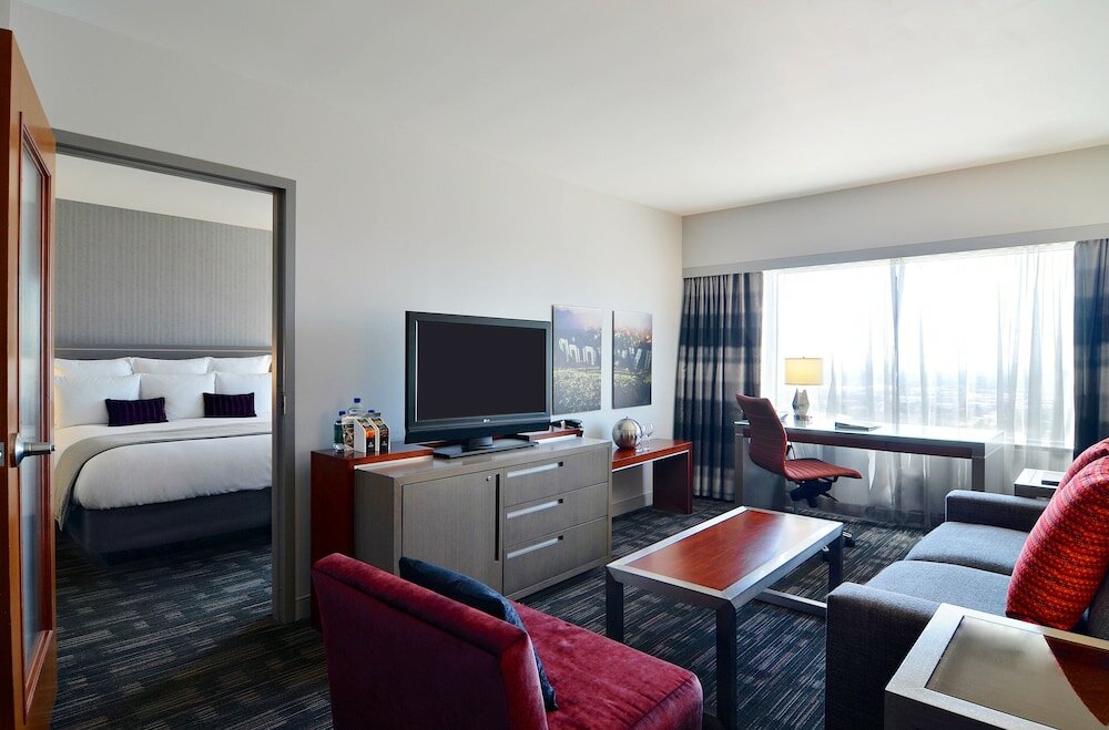 Фото Loews Hollywood Hotel