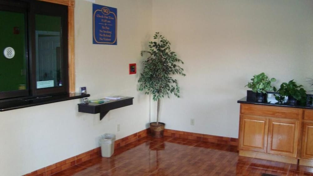 Фото Winnquest Inn Near Ft. Sam Houston