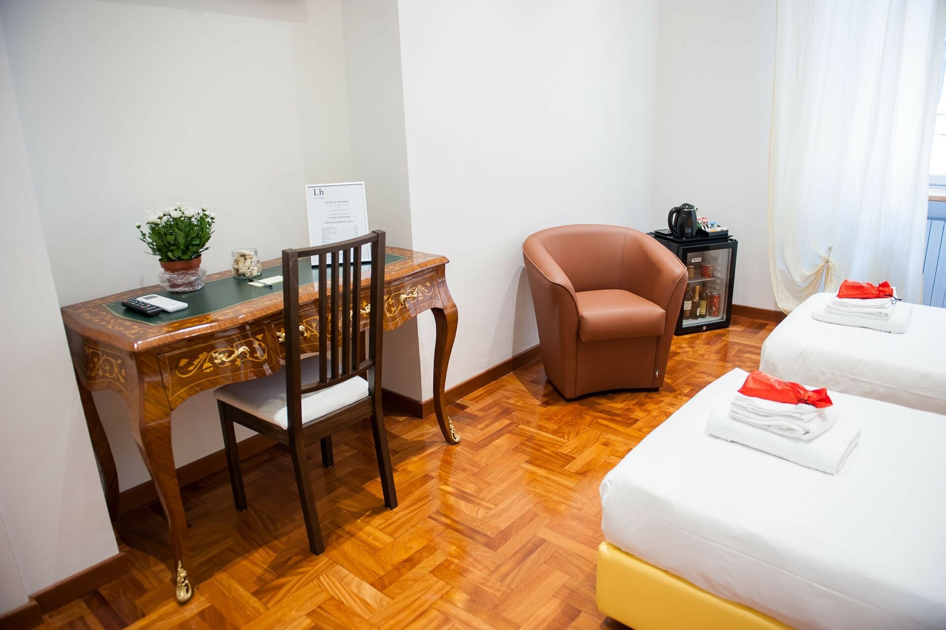 Фото Lh Royal Suites