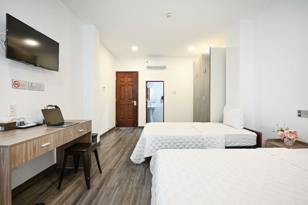 Фото Yoko Airport Saigon Hotel