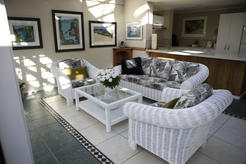 Фото Emerald Inn