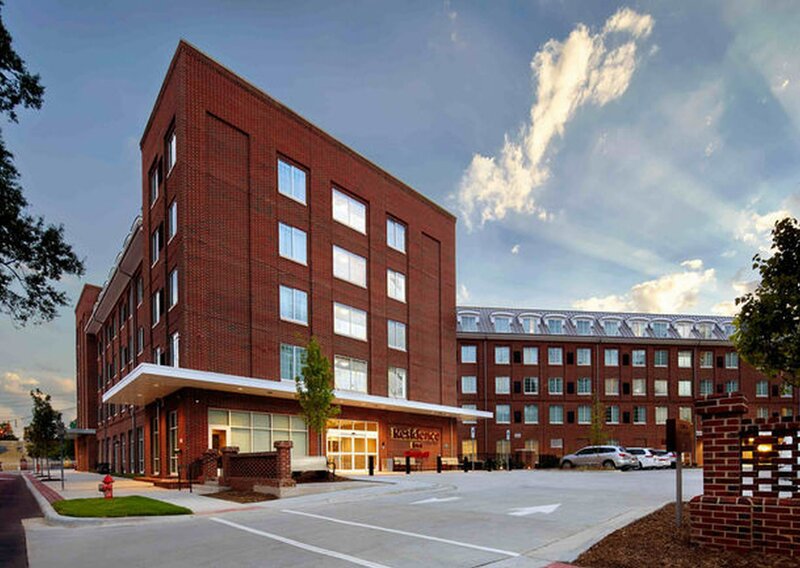 Гостиница Residence Inn Durham McPherson/Duke University Medical Cntr в Дареме