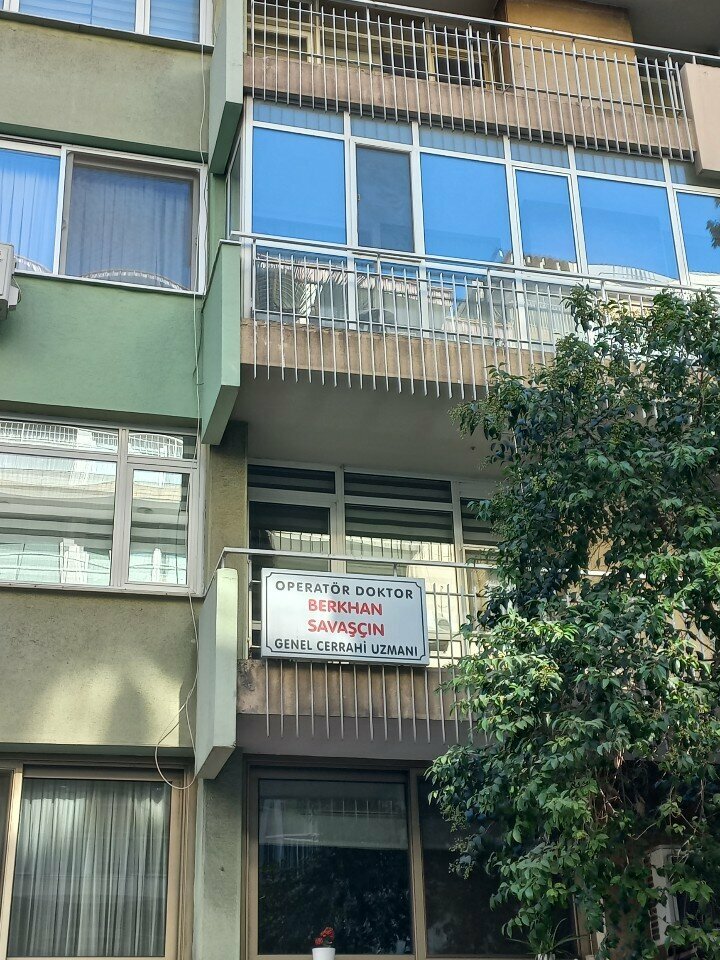 Private practice doctors Dr. Berkhan Savascin, Izmir, photo
